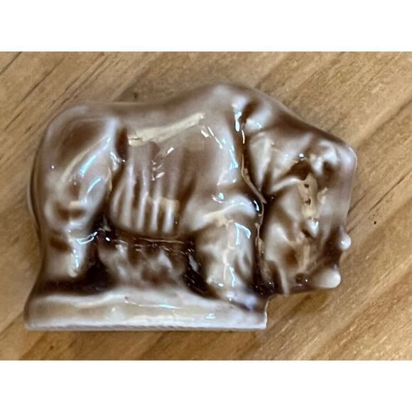 Vintage Wade of England Ceramic Brown Rhino. Noah's Ark. - Picture 1 of 4